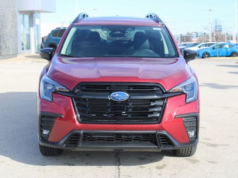 Used 2026 Subaru Ascent Premium image 2