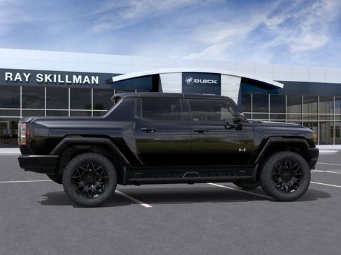 New 2026 GMC Hummer EV 4x4 Crew Cab image 5