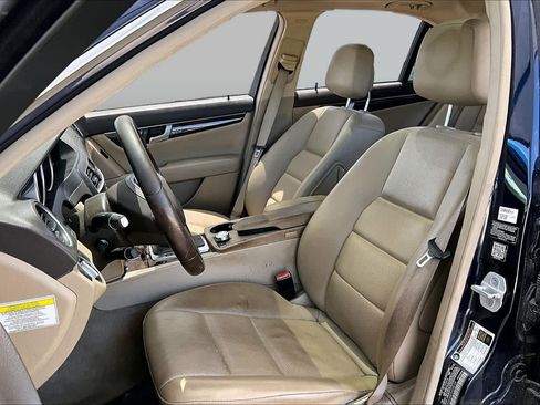Used 2014 Mercedes-Benz C 250 Sedan w/ Premium 1 Package image 8
