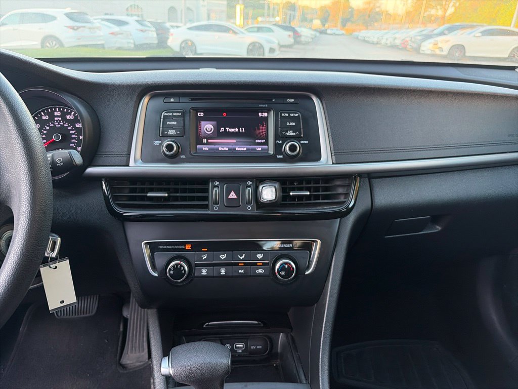 Used 2017 Kia Optima LX FWD image 12