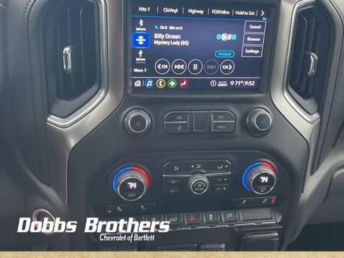 Used 2020 Chevrolet Silverado 1500 LT w/ Texas Edition image 10