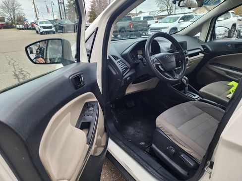 Used 2018 Ford EcoSport S image 16