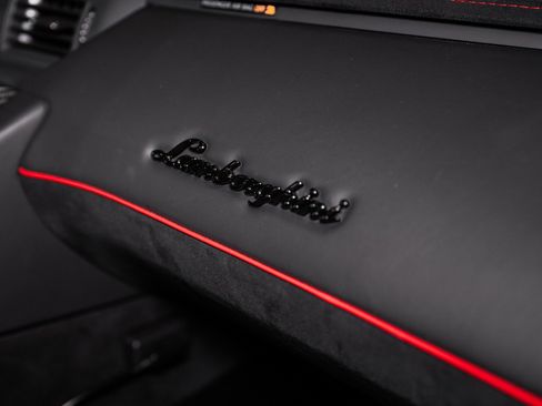 Used 2016 Lamborghini Aventador LP 750-4 Superveloce image 75