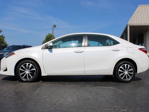 Used 2019 Toyota Corolla LE FWD image 11