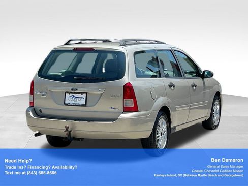 Used 2006 Ford Focus ZXW Wagon FWD image 8