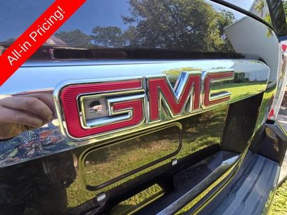 Used 2018 GMC Yukon XL Denali w/ Denali Ultimate Package