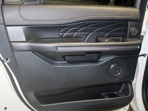 Used 2021 Ford Expedition Max Platinum image 20