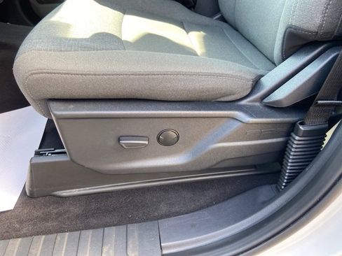 Used 2024 Ford F150 XLT w/ Tow/Haul Package image 9