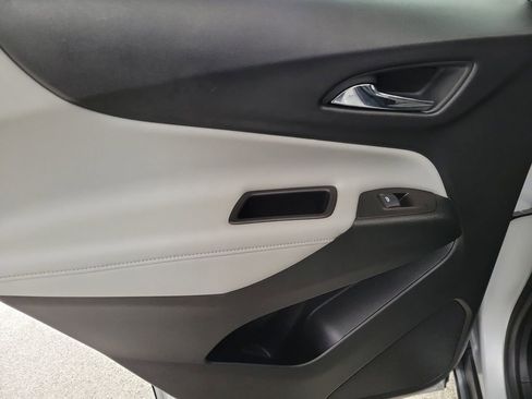 Certified 2020 Chevrolet Equinox Premier AWD/4WD image 17