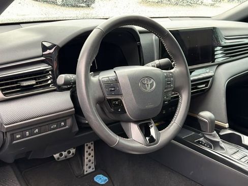 Certified 2026 Toyota Camry Hybrid w/ Convenience Package FWD image 15
