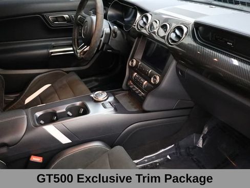 Used 2022 Ford Mustang Shelby GT500 w/ Carbon Fiber Track Pack RWD image 19