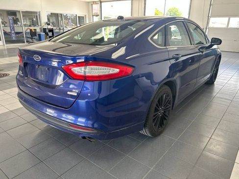 Used 2016 Ford Fusion SE w/ Equipment Group 202A FWD image 7