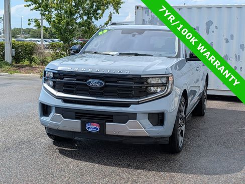Certified 2025 Ford Expedition Max Platinum w/ Driver's Package AWD/4WD image 7