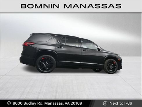 Used 2023 Chevrolet Traverse Premier w/ Redline Edition image 35