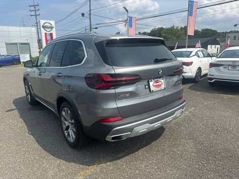 Used 2024 BMW X5 xDrive40i w/ Parking Assistance Package AWD/4WD image 5