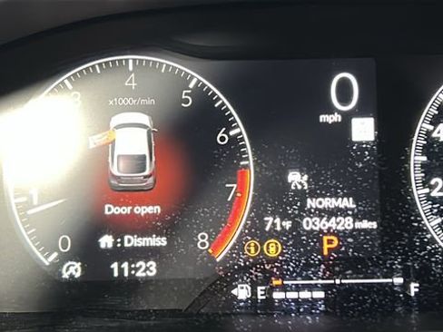 Used 2025 Honda Civic Sport image 19