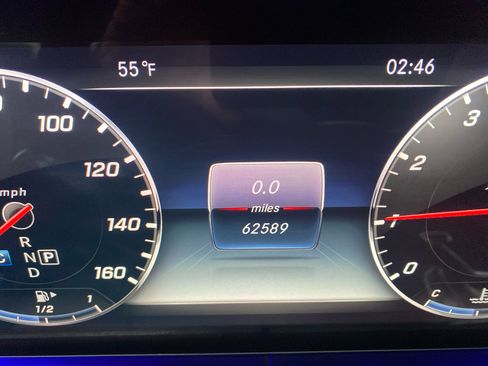 Used 2020 Mercedes-Benz E 350 4MATIC Sedan image 13