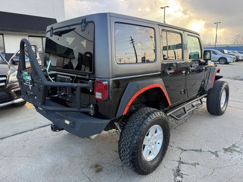 Used 2018 Jeep Wrangler Unlimited Sport S image 15