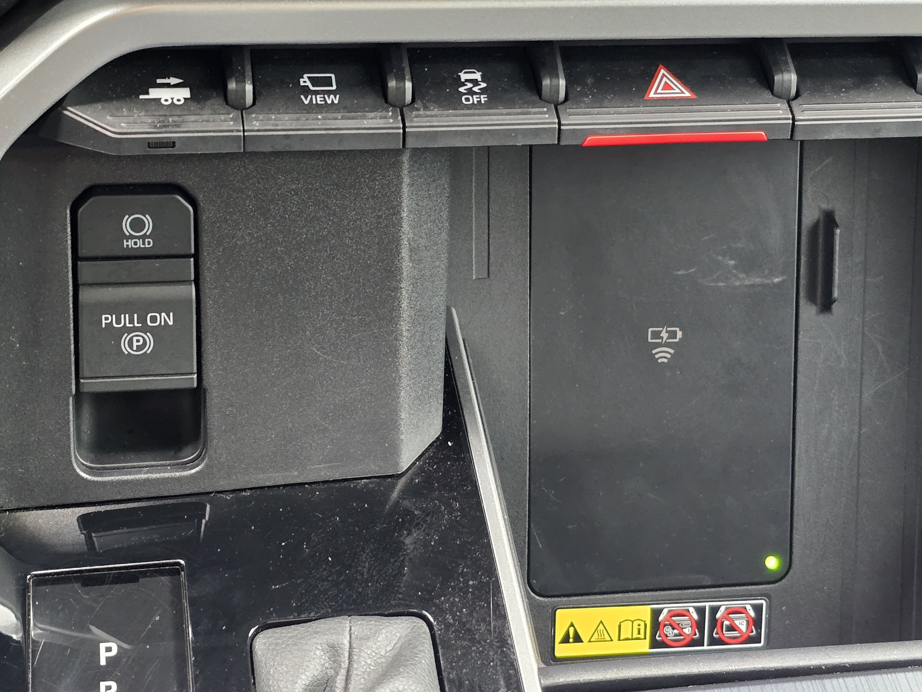 Used 2025 Toyota Tundra Platinum AWD/4WD image 15