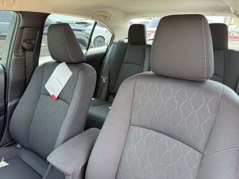 Used 2026 Toyota Corolla LE image 10