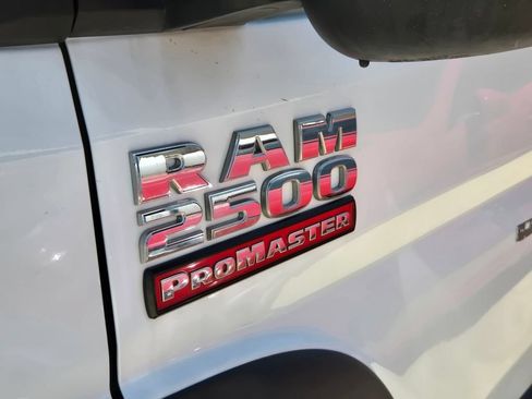 Used 2022 RAM ProMaster 2500 FWD image 13