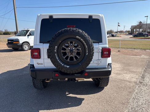 Used 2021 Jeep Wrangler Unlimited Rubicon w/ Trailer Tow Package image 5