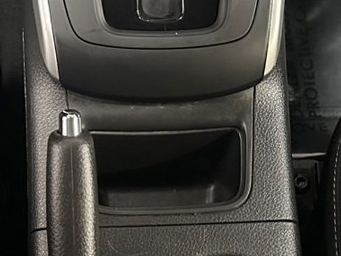 Used 2019 Nissan Sentra S image 16