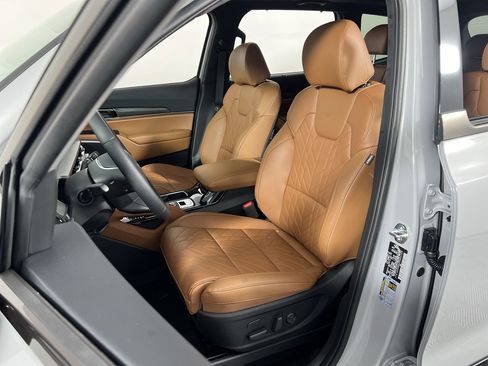Used 2025 Kia Telluride SX Prestige X-Line image 11