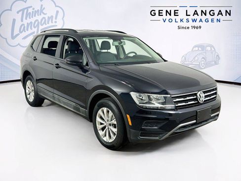 Used 2018 Volkswagen Tiguan S AWD/4WD image 3