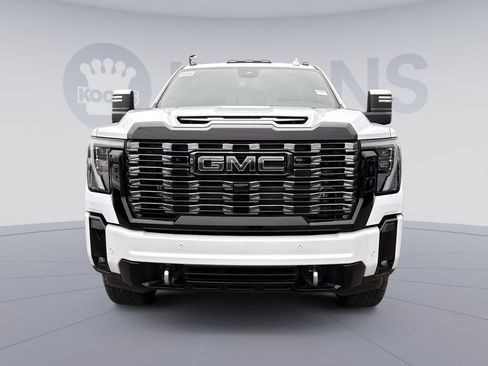 New 2026 GMC Sierra 2500 Denali Ultimate w/ Max Trailering Package AWD/4WD image 11
