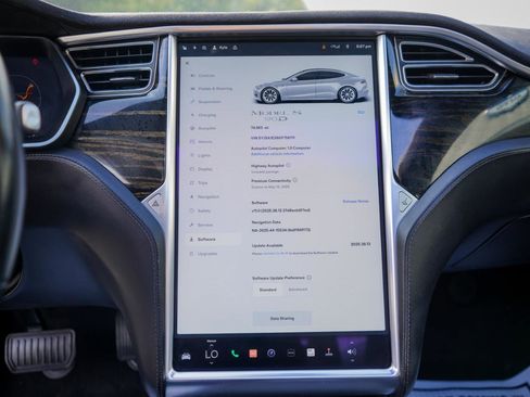 Used 2016 Tesla Model S 70D AWD/4WD image 14