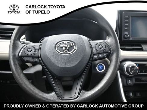 Used 2021 Toyota RAV4 XLE image 24