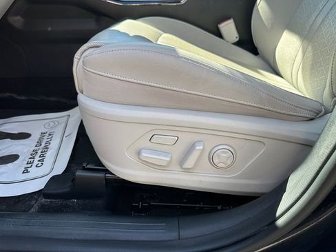 Used 2023 Kia Sorento SX Prestige w/ Panoramic Sunroof Package AWD/4WD image 21