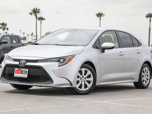Certified 2022 Toyota Corolla LE w/ Carpet Mat Package (TMS) FWD image 1