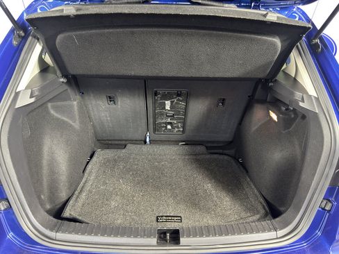 Used 2022 Volkswagen Taos SE FWD image 35