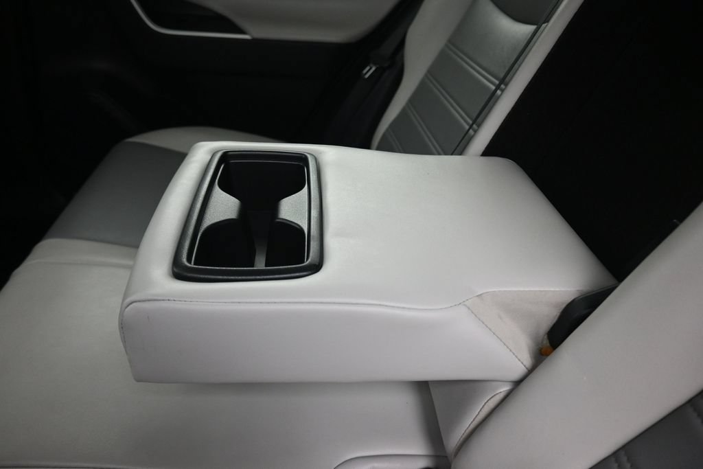 Used 2019 Toyota RAV4 Limited w/ Carpet Mat Package AWD/4WD image 33