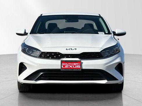 Used 2022 Kia Forte LXS image 9