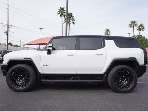 Certified 2025 GMC Hummer EV 2X image 2