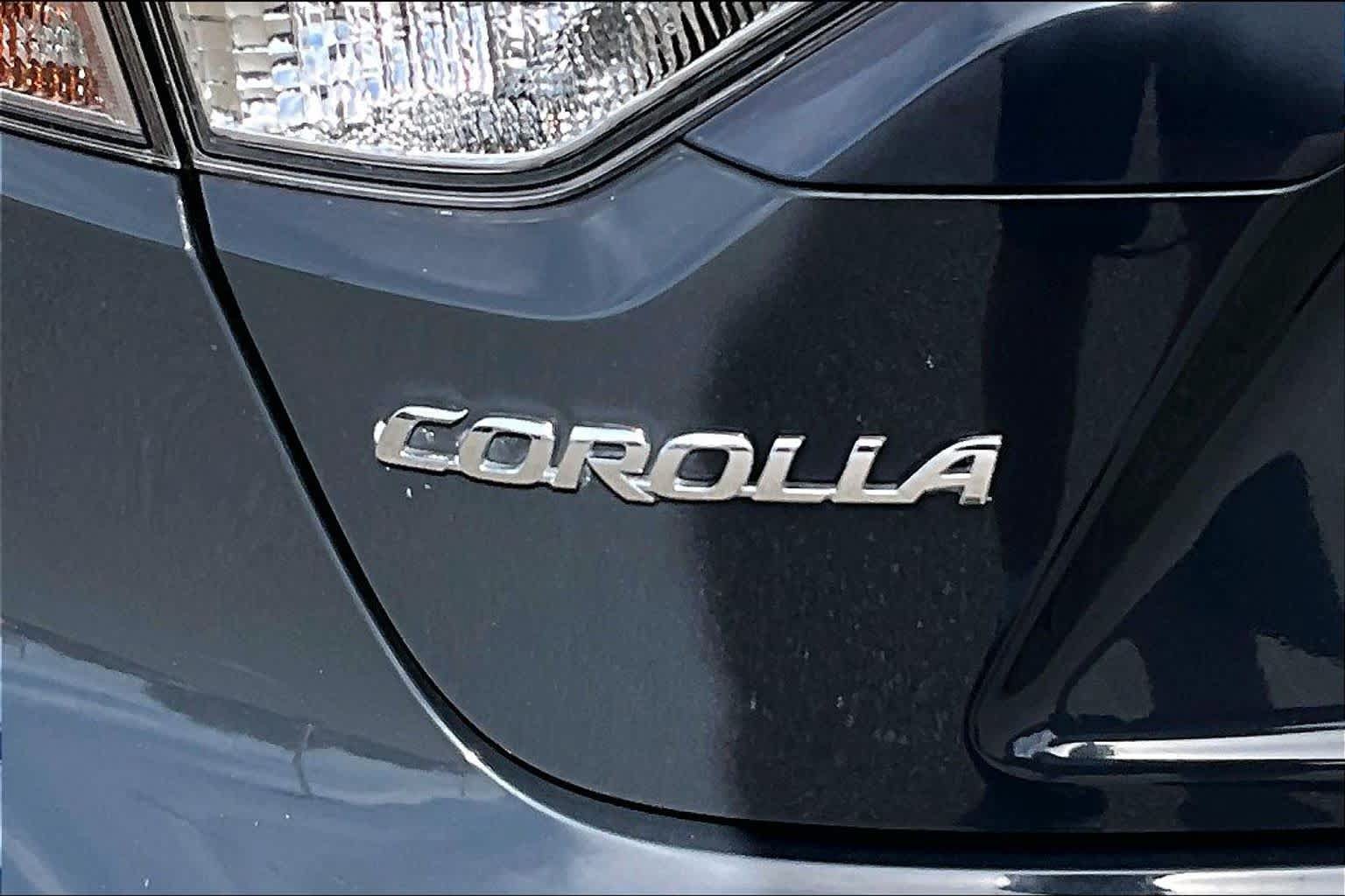 Certified 2024 Toyota Corolla LE FWD image 9