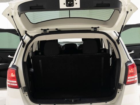 Used 2020 Dodge Journey SE w/ SE Popular Equipment Group FWD image 55