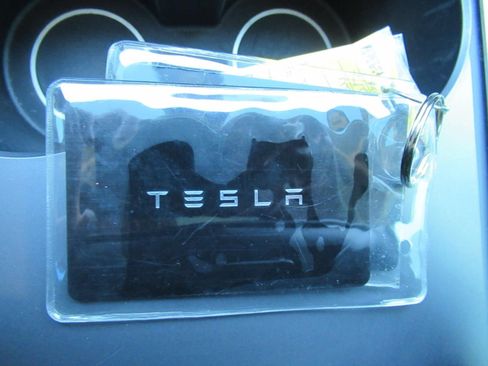 Used 2023 Tesla Model 3 Standard Range RWD image 31