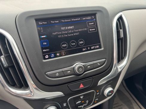 Used 2021 Chevrolet Equinox LT image 13