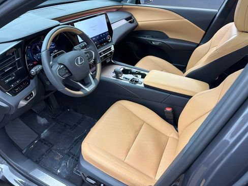 Used 2025 Lexus RX 350 Premium Plus w/ Convenience Package AWD/4WD image 11