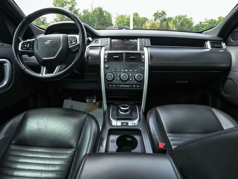 Used 2019 Land Rover Discovery Sport HSE Luxury AWD/4WD image 36