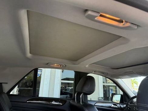 Used 2015 Mercedes-Benz ML 350 4MATIC image 15