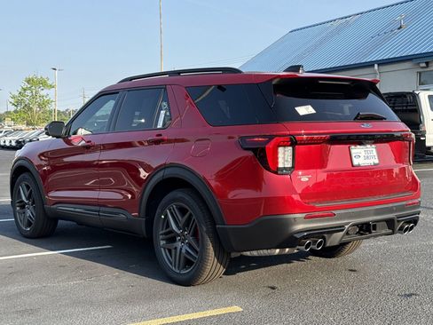 New 2026 Ford Explorer ST RWD image 28