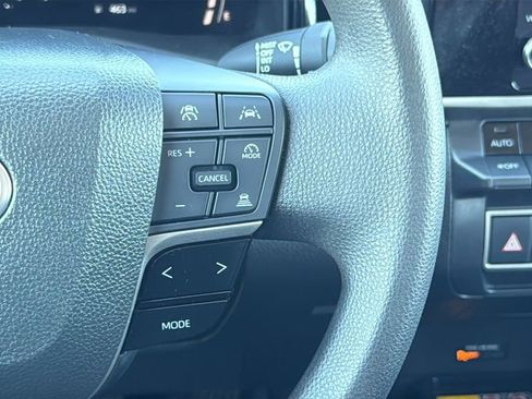 Used 2025 Toyota Camry LE image 21