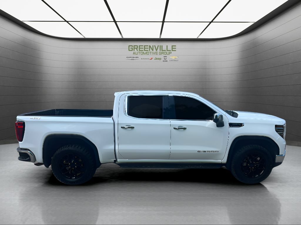 Used 2025 GMC Sierra 1500 SLT AWD/4WD image 4