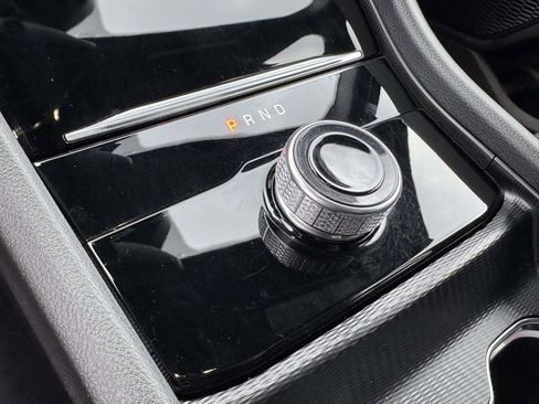 Used 2024 Jeep Grand Cherokee L Altitude image 21