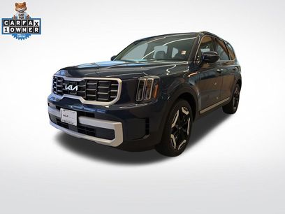 Used 2025 Kia Telluride S